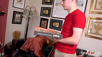 Redhead Milf Exchanges Oral Sex For Pizza Delivery