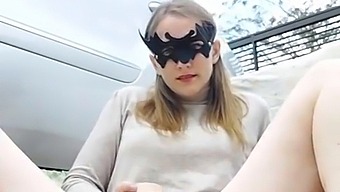 Funny Girl Reaches Orgasm Outdoors With Toy