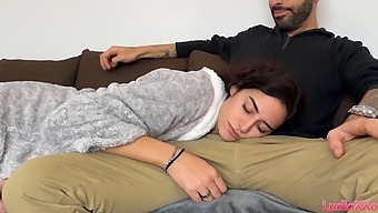 Neuvěřitelné! Šokující Akt Syna Vůči Jeho Nevlastní Matce!
