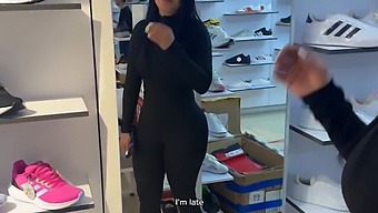 A Young Woman Meets A Fan And Leaves Together In An Amazing Encounter