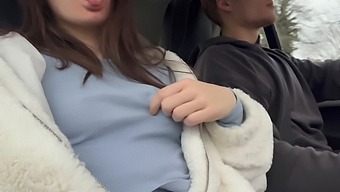 Amateur Couple’s Hot Christmas Scene With Deep Throat And Hardcore Sex